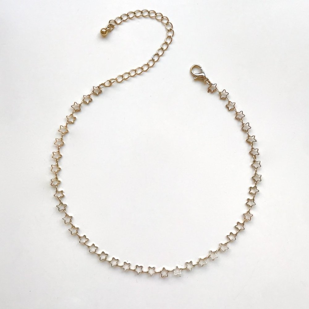 Forever 21 Star Choker Necklace | Gold